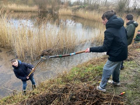 Exchange 1 In Belgium Project - Homo Impactus? Homo Naturalis